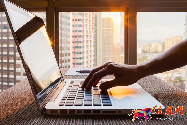 淘寶賣服裝開店需要進貨嗎？服裝店要怎樣進貨？